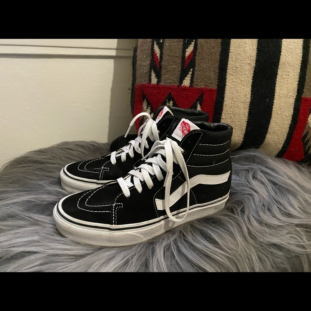 Women’s High top vans sk8-hi